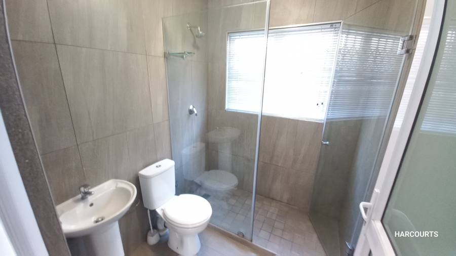 To Let 2 Bedroom Property for Rent in Rylands Western Cape